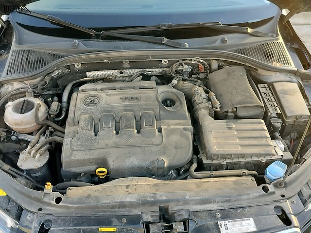 Lot 4 - skoda octavia (2015-chass.tmbjg7ne5g0056670) - afbeelding 7 van  27