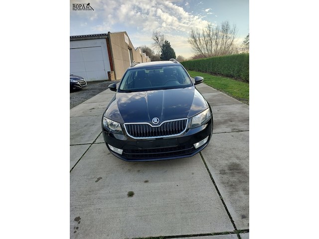 Lot 4 - skoda octavia (2015-chass.tmbjg7ne5g0056670) - afbeelding 1 van  27