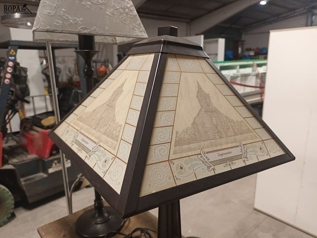 Lot 4 - tafellamp. 2 stuks - afbeelding 4 van  5