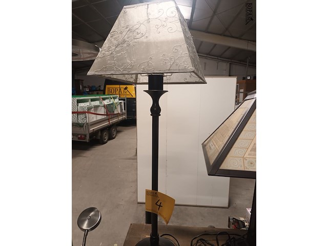Lot 4 - tafellamp. 2 stuks - afbeelding 5 van  5