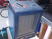 Lot 4 - verwarmingstoestel. 3 stuks - afbeelding 2 van  4