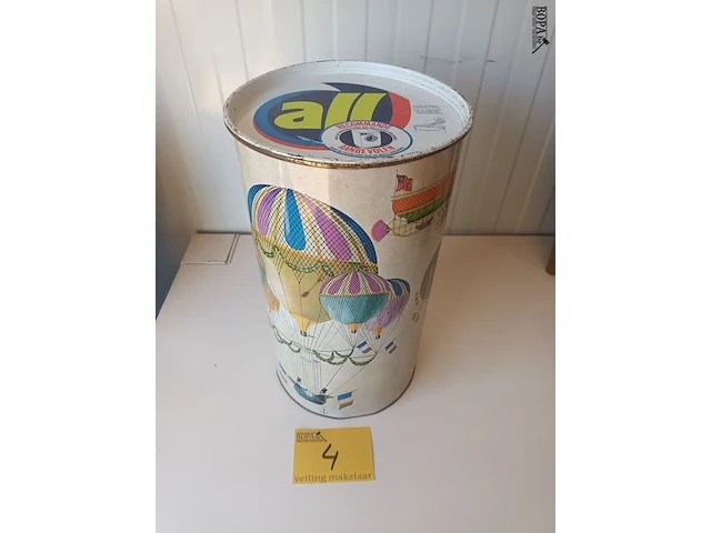 Lot 4 - vintage blikken ton luchtballon - afbeelding 1 van  4