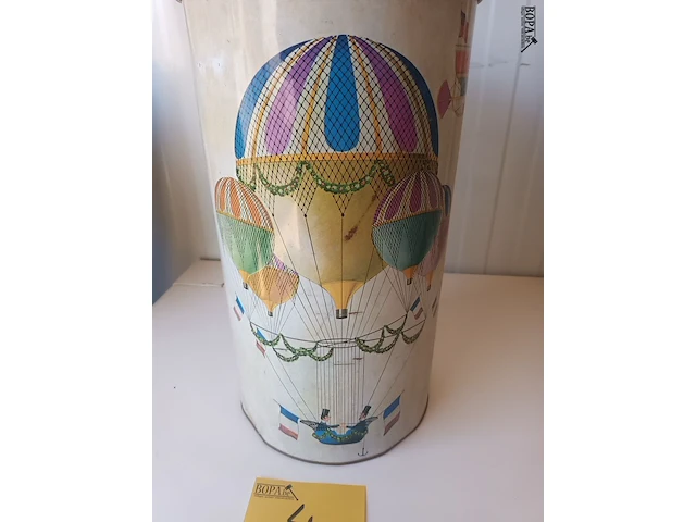 Lot 4 - vintage blikken ton luchtballon - afbeelding 2 van  4