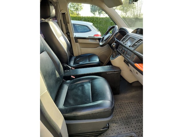 Lot 4 - volkswagen kombi (2019-chass.wv2zzz7hzkh011716) - afbeelding 5 van  23