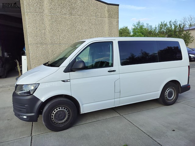 Lot 4 - volkswagen kombi (2019-chass.wv2zzz7hzkh011716) - afbeelding 1 van  23