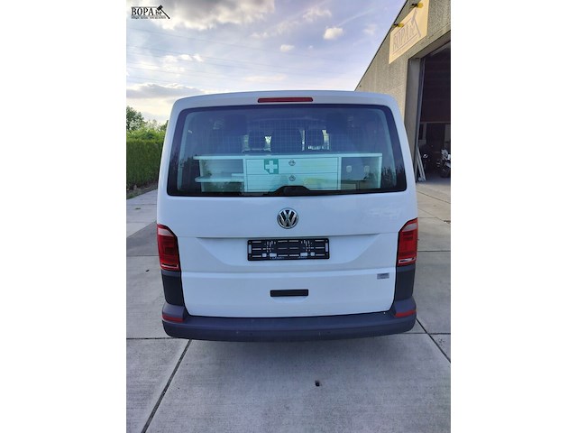 Lot 4 - volkswagen kombi (2019-chass.wv2zzz7hzkh011716) - afbeelding 17 van  23