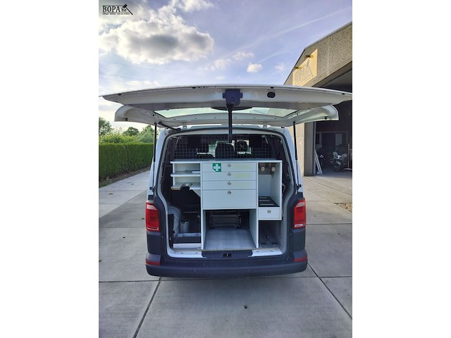 Lot 4 - volkswagen kombi (2019-chass.wv2zzz7hzkh011716) - afbeelding 19 van  23