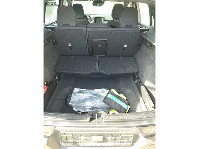 Lot 4 - volvo xc40 (2022-chass.yv1xzl4v8p2910175) - afbeelding 7 van  21