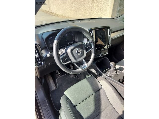 Lot 4 - volvo xc40 (2022-chass.yv1xzl4v8p2910175) - afbeelding 17 van  21