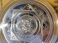 Lot 4 - zilveren 5 dollar munt uit tokelau 2 stuks - afbeelding 3 van  3
