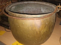 Lot 40 - antieke koperen ketel