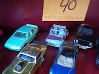 Lot 40 - auto’s op schaal. 12 stuks - afbeelding 3 van  4