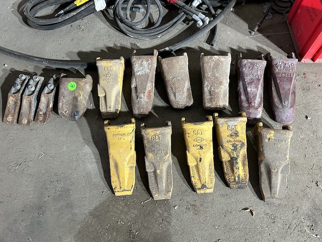 Lot 40 - diverse koppelingen en kraan benodigdheden - afbeelding 6 van  9