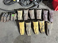 Lot 40 - diverse koppelingen en kraan benodigdheden - afbeelding 6 van  9