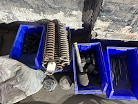 Lot 40 - diverse koppelingen en kraan benodigdheden - afbeelding 8 van  9