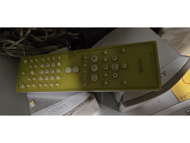 Lot 40 - dvd speler met surroundboxen en afstandsbediening - afbeelding 6 van  6