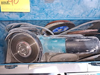 Lot 40 - haakse slijper makita - afbeelding 3 van  4