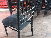 Lot 40 - houten stoel. 12 stuks - afbeelding 3 van  3