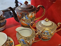 Lot 40 - japans porseleinen servies 12 delig + thee-suiker-melk - afbeelding 4 van  5