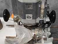 Lot 40 - kantenfrees elu - afbeelding 1 van  3