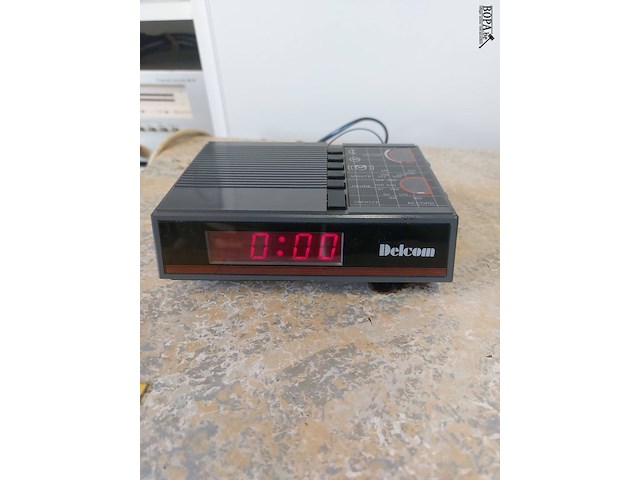Lot 40 - lot radioklokjes, 4 stuks - afbeelding 3 van  5