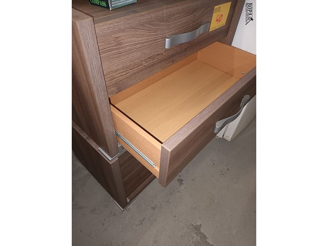 Lot 40 - nachtkastje. 2 stuks - afbeelding 2 van  2