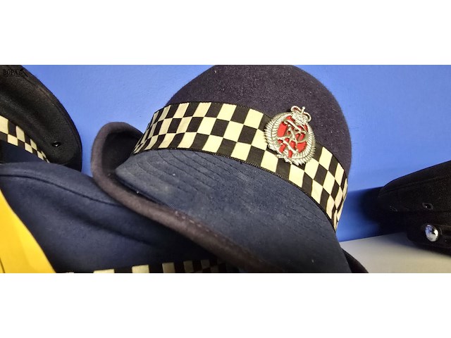 Lot 40 - nieuw zeeland 4 stuks - afbeelding 4 van  5