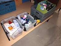 Lot 40 - persoonlijke verzorging - afbeelding 2 van  4