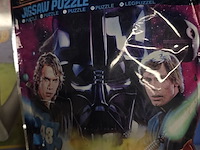 Lot 40 - puzzel gigant looney tunes & star wars - afbeelding 3 van  3