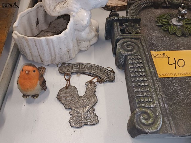 Lot 40 - tuindecoratie. 6 stuks - afbeelding 2 van  4