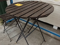 Lot 40 - tuintafeltje en stoel - afbeelding 2 van  5