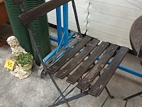 Lot 40 - tuintafeltje en stoel - afbeelding 3 van  5