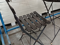 Lot 40 - tuintafeltje en stoel - afbeelding 4 van  5