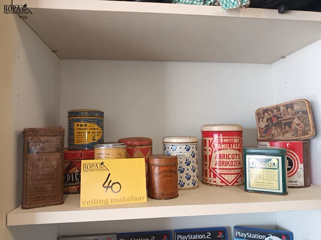 Lot 40 - verzamel blikken. 11 stuks - afbeelding 1 van  5