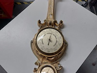 Lot 40 - vintage barometer - afbeelding 1 van  3
