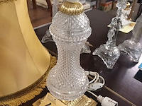 Lot 401 - lampedaire - afbeelding 2 van  3