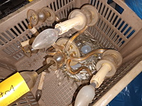 Lot 401 - luster. 2 stuks - afbeelding 2 van  5