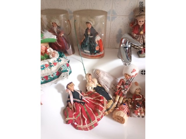 Lot 401 - popjes. 19 stuks - afbeelding 3 van  4