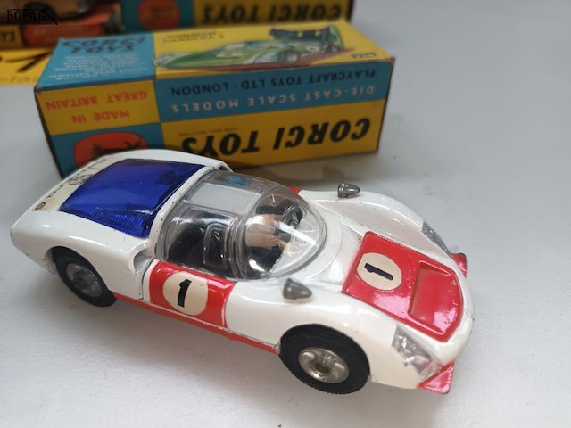 Lot 402 - corgi toys porsche carrera 6 - afbeelding 4 van  4