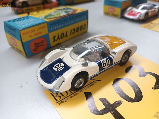 Lot 403 - corgi toys porsche carrera 6 - afbeelding 3 van  4