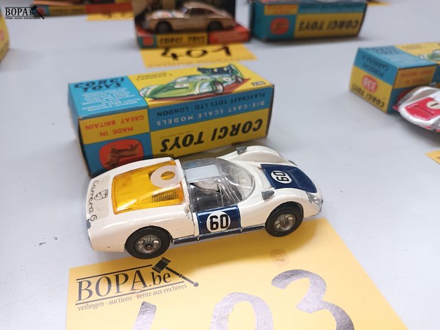 Lot 403 - corgi toys porsche carrera 6 - afbeelding 4 van  4