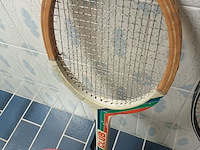 Lot 403 - vintage tennis rackets. 4 stuks - afbeelding 3 van  4