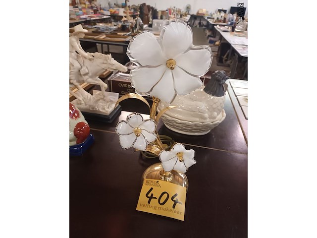 Lot 404 - lampedaire - afbeelding 1 van  3