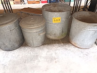 Lot 407 - ketels in zink. 4 stuks - afbeelding 1 van  3