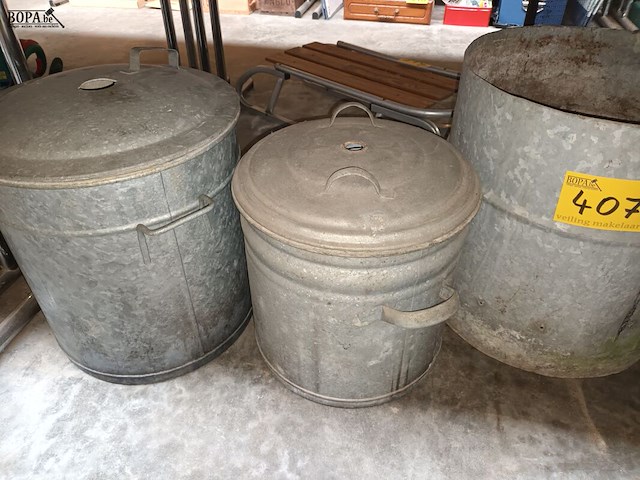 Lot 407 - ketels in zink. 4 stuks - afbeelding 3 van  3
