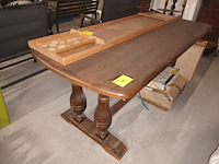 Lot 408 - houten eetkamertafel - afbeelding 1 van  3