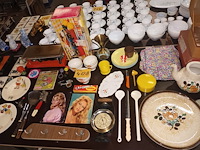 Lot 408 - retro decoratie en huisraad. 52 stuks - afbeelding 1 van  9