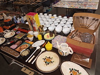 Lot 408 - retro decoratie en huisraad. 52 stuks - afbeelding 2 van  9