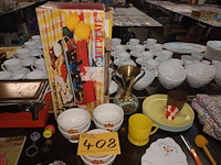 Lot 408 - retro decoratie en huisraad. 52 stuks - afbeelding 6 van  9
