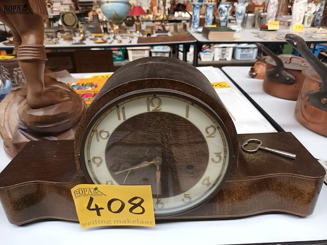 Lot 408 - tafelklok - afbeelding 1 van  4
